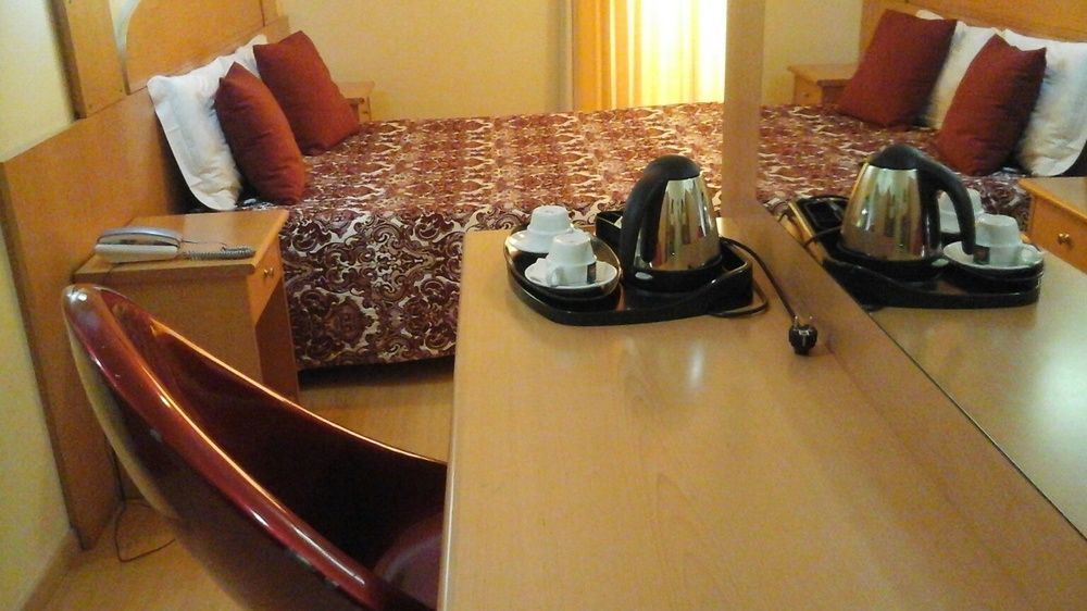 Hotel Solneve Covilhã Екстериор снимка
