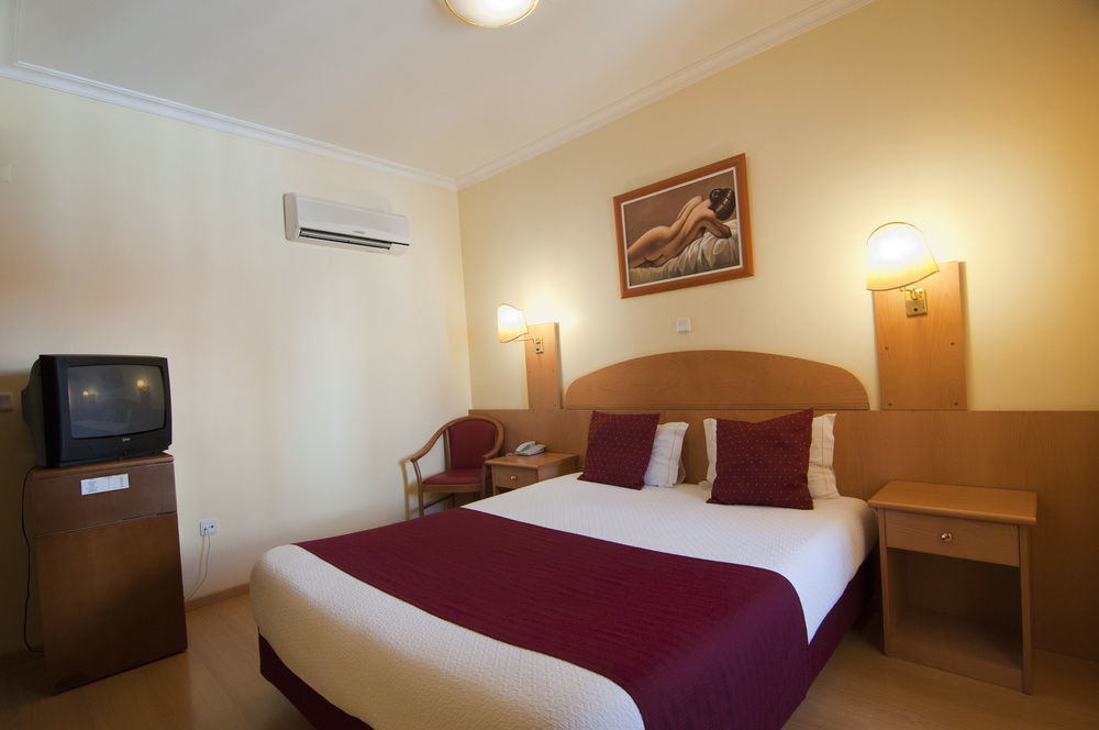 Hotel Solneve Covilhã Екстериор снимка